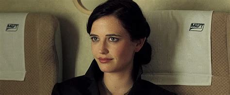 eva green in james bond movie|why does vesper drown herself.